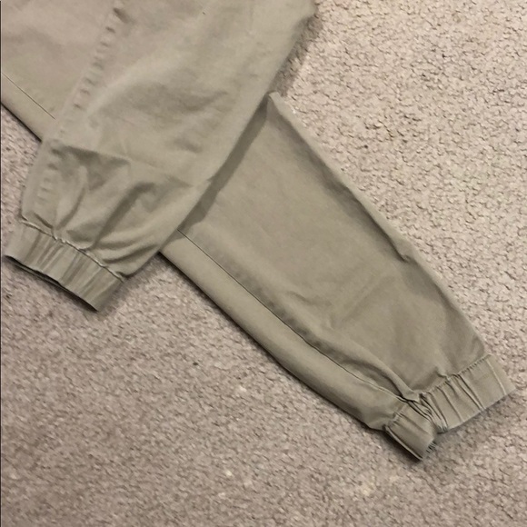 Urban Pipeline Medium Khaki Joggers- 28 in inseam - Picture 3 of 5
